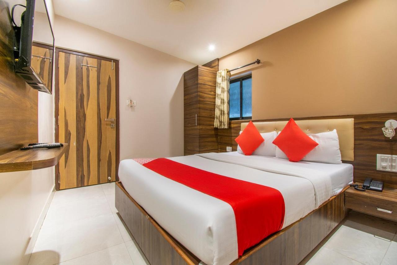 Oyo 69377 Hotel Ruby Mumbai Kültér fotó